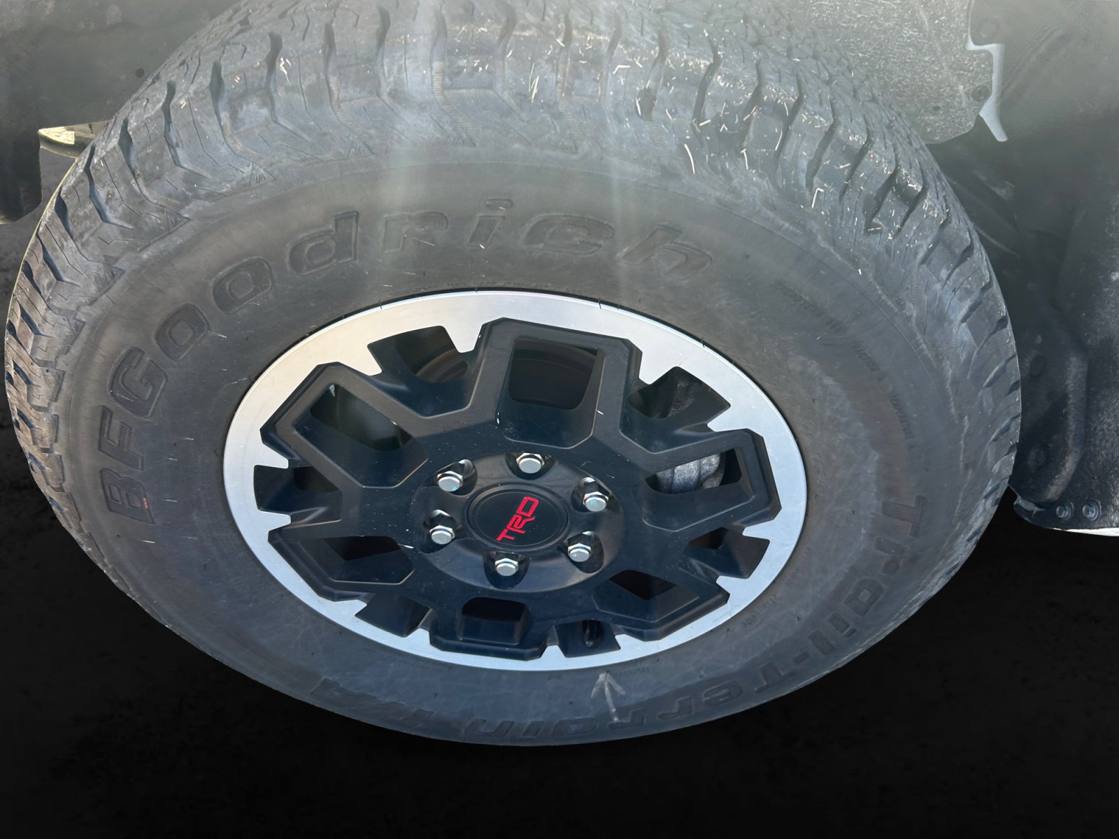 Used 2025 Toyota Tacoma TRD Off-Road AWD/4WD image 25