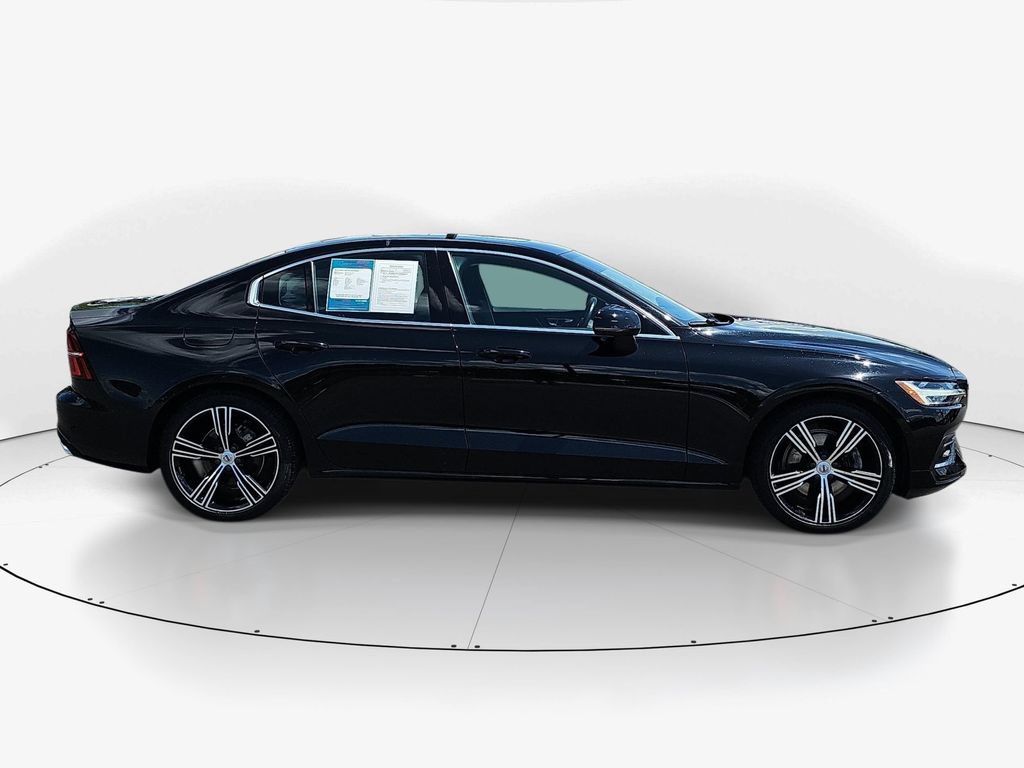 Used 2022 Volvo S60 B5 Inscription AWD/4WD image 5