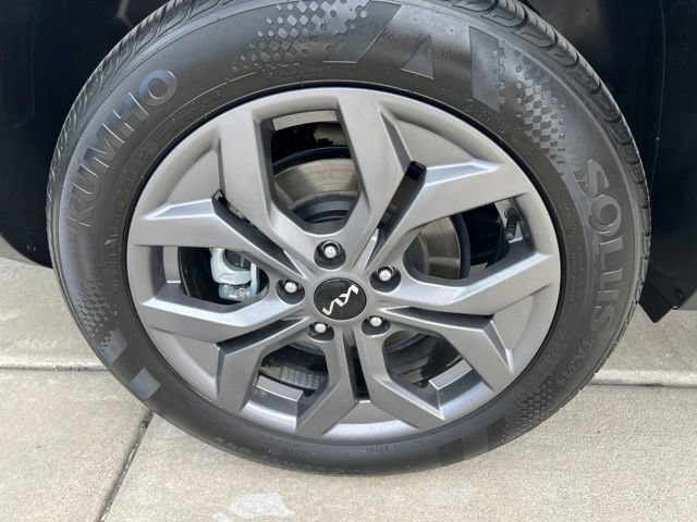 Used 2024 Kia Seltos LX AWD/4WD image 21