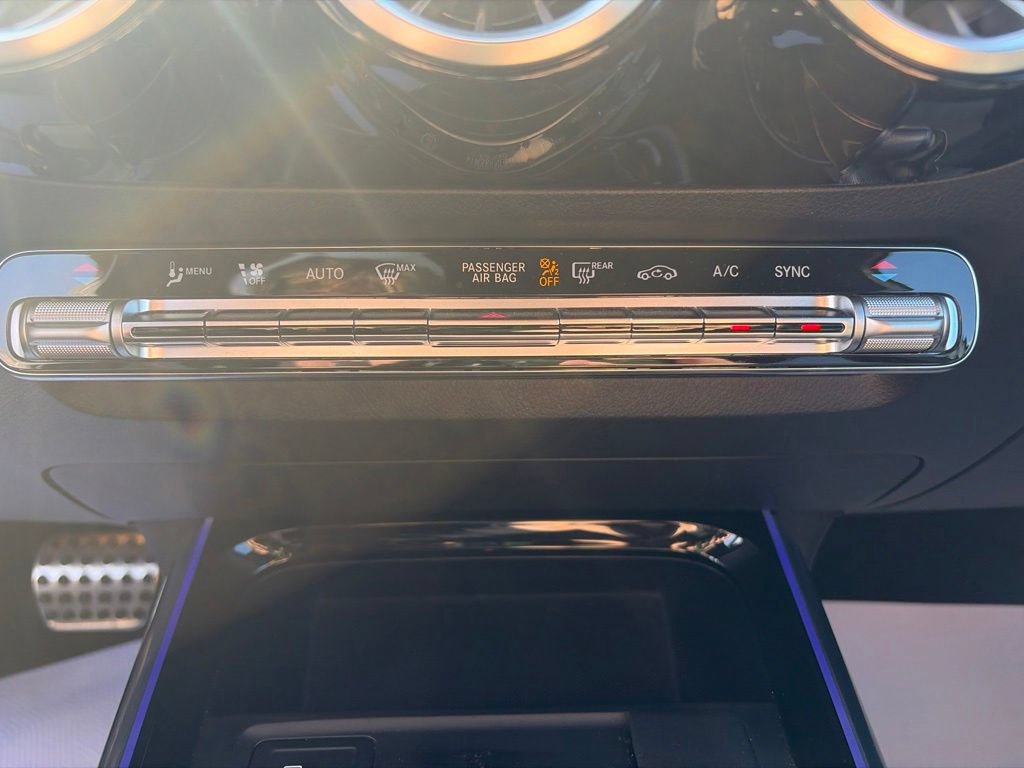 Certified 2022 Mercedes-Benz GLA 250 4MATIC image 19
