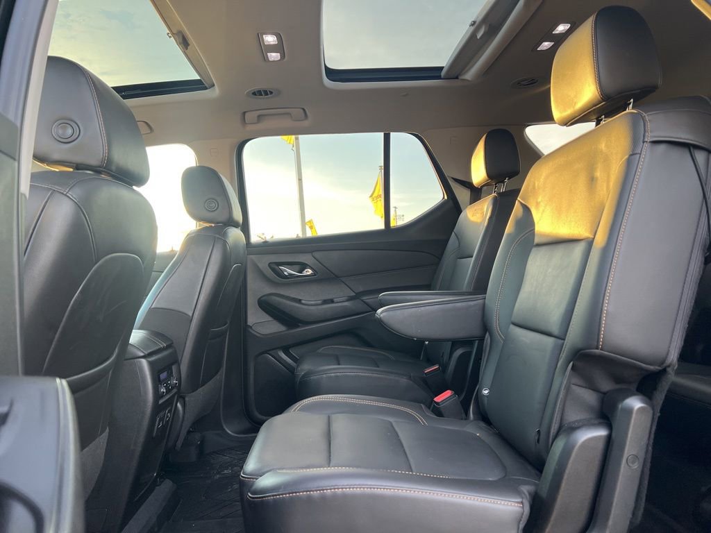 Used 2021 Chevrolet Traverse Premier w/ Redline Edition image 25