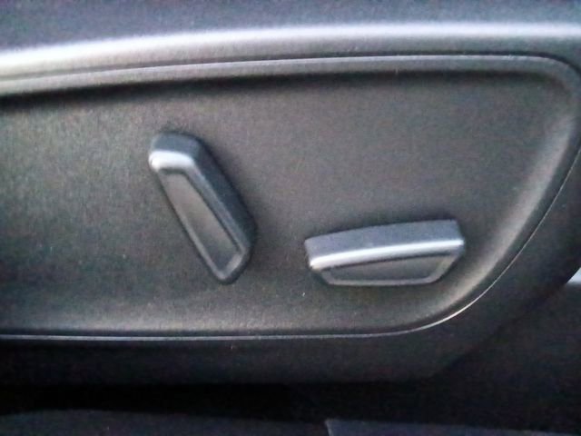 New 2026 Ford Escape ST-Line Elite w/ Equipment Group 501A image 33