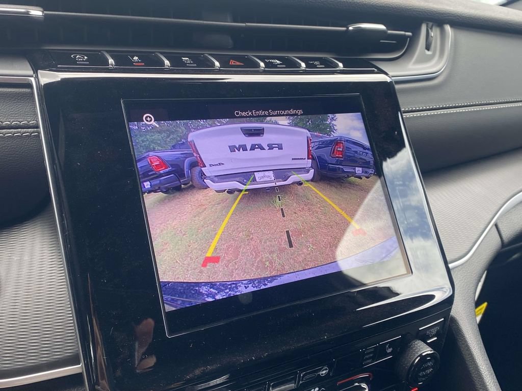 New 2026 Jeep Grand Cherokee Laredo X RWD image 20