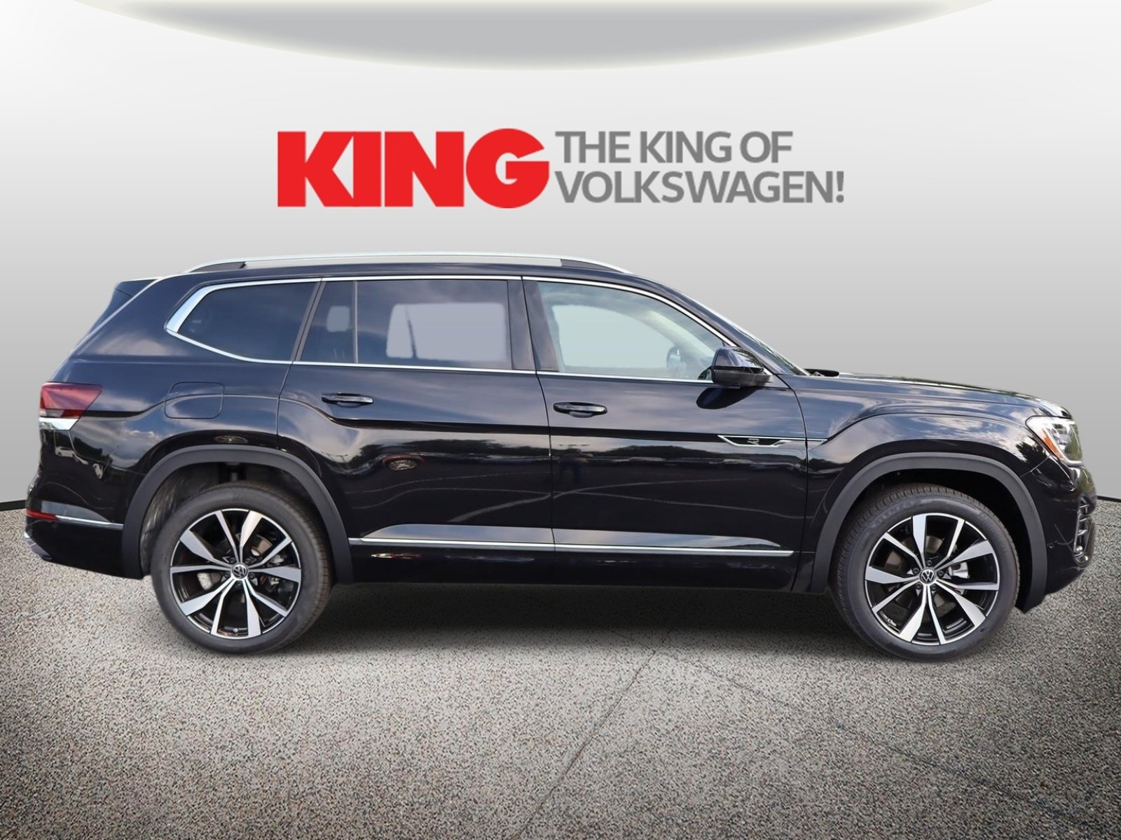 New 2026 Volkswagen Atlas SEL Premium R-Line AWD/4WD image 2