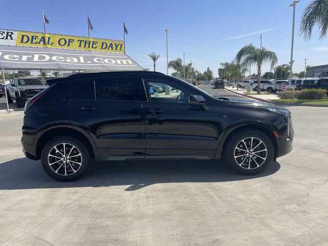 Used 2024 Cadillac XT4 Sport w/ Cold Weather Package FWD image 9