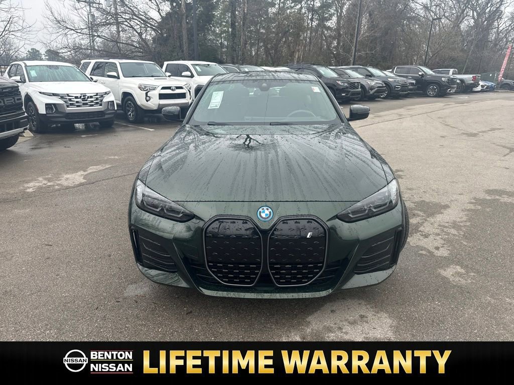 Used 2023 BMW i4 eDrive40 w/ M Sport Package image 10