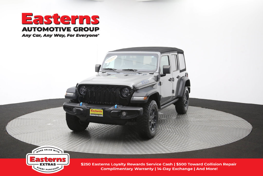 Used 2023 Jeep Wrangler Unlimited w/ Cold Weather Group AWD/4WD image 57