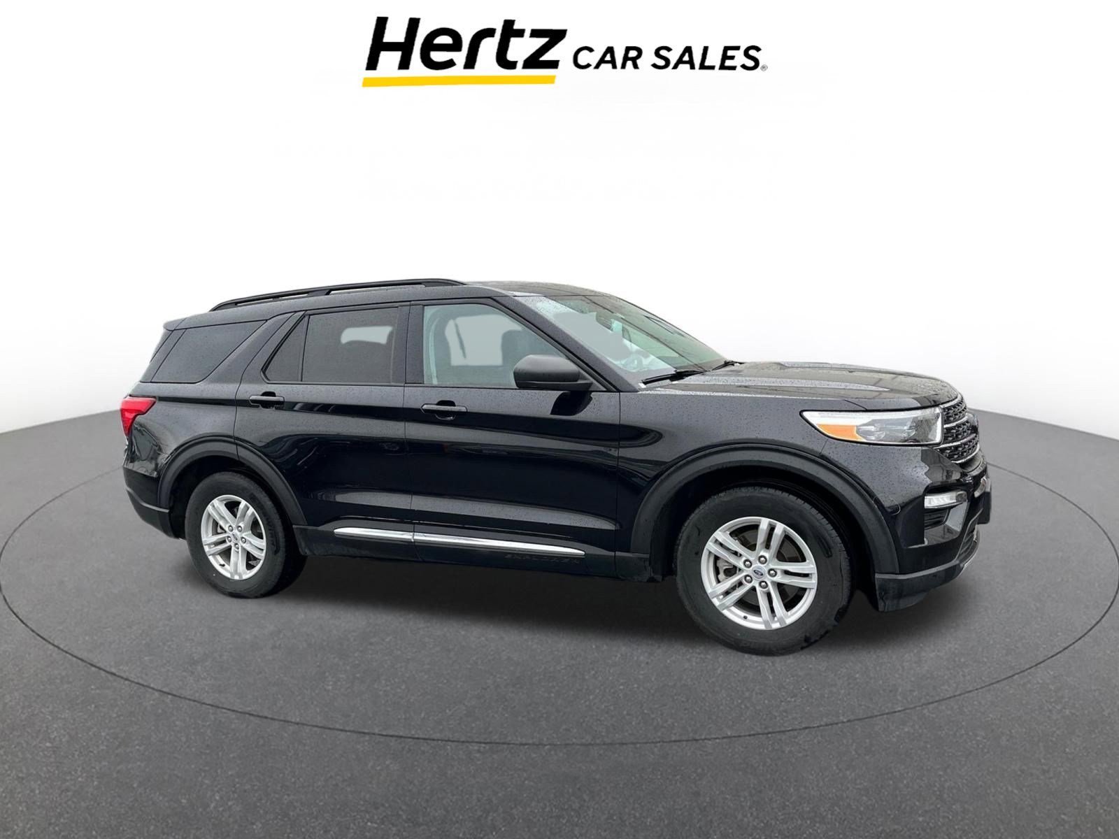 Used 2024 Ford Explorer XLT w/ Equipment Group 202A image 1