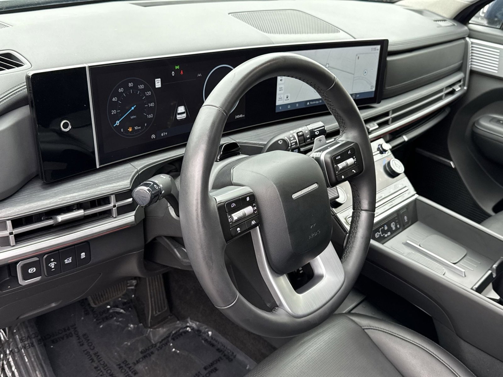 Certified 2025 Hyundai Santa Fe Limited image 16