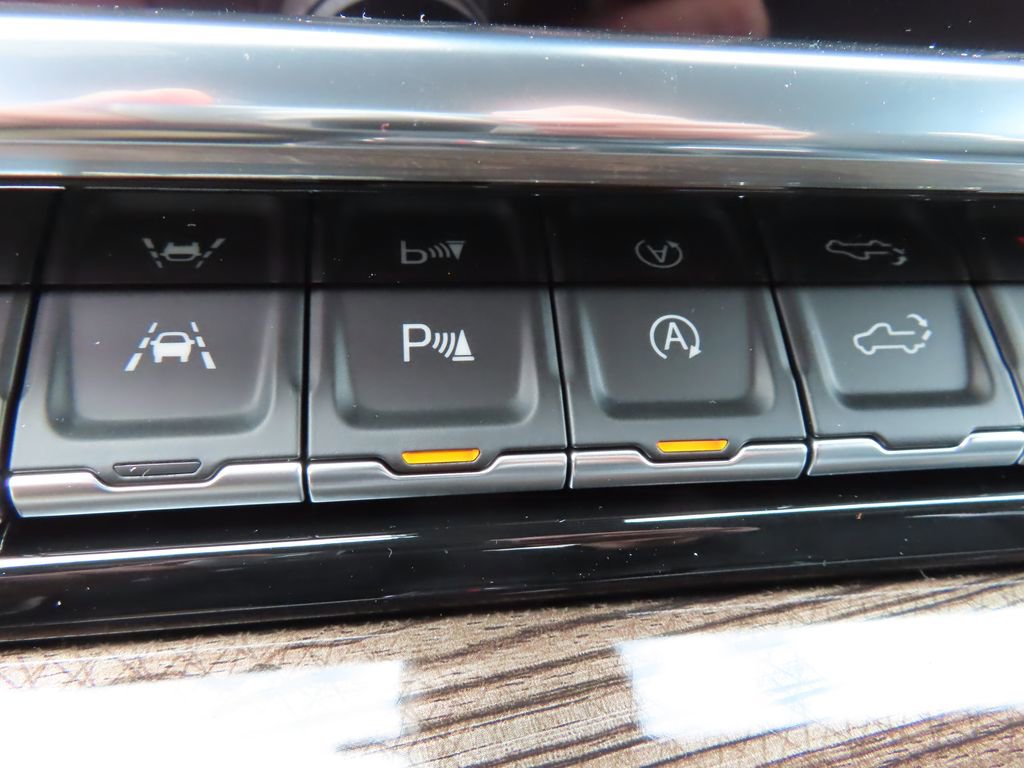 New 2026 Chevrolet Silverado 1500 RST w/ RST All Star Premium Package AWD/4WD image 14