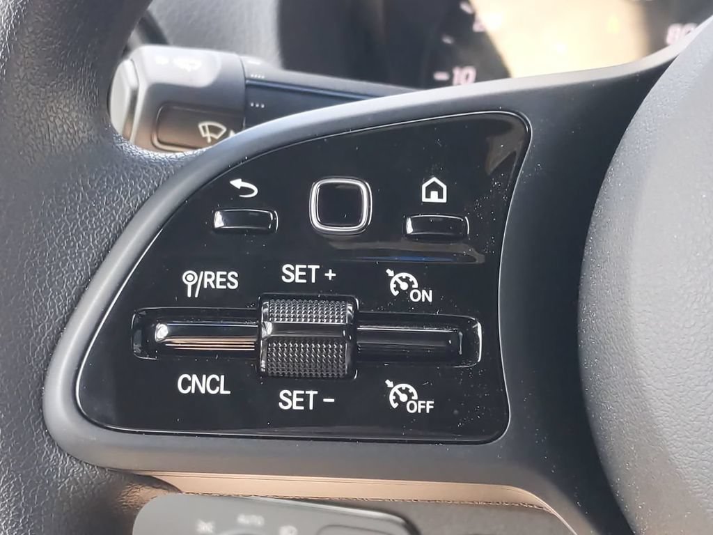 Used 2022 Mercedes-Benz Sprinter 2500 image 20