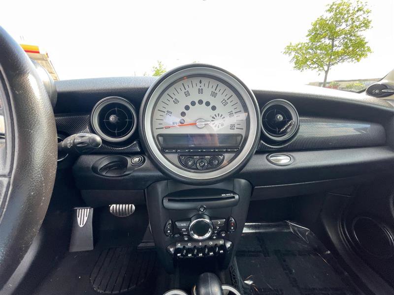 Used 2011 MINI Cooper Clubman S image 15