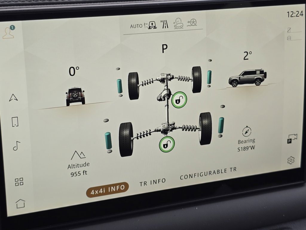 New 2025 Land Rover Defender 110 X-Dynamic SE image 16