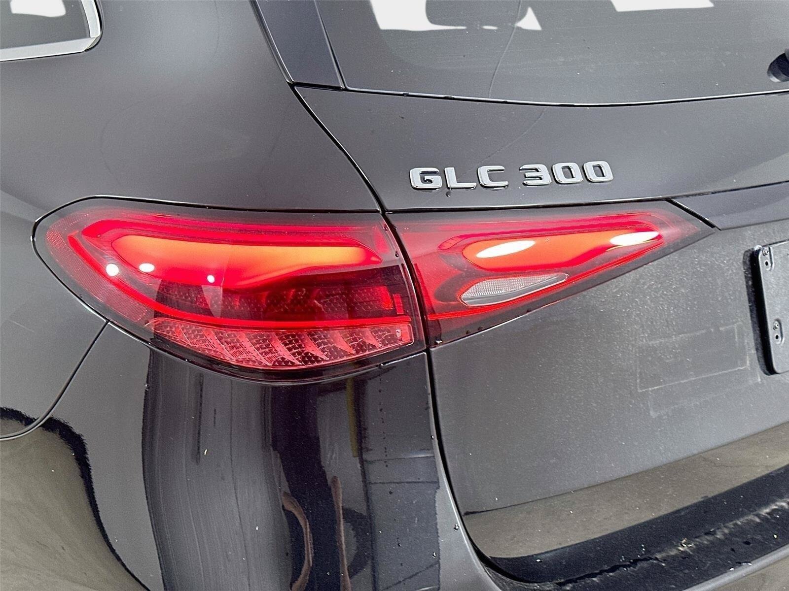 Certified 2023 Mercedes-Benz GLC 300 4MATIC image 9