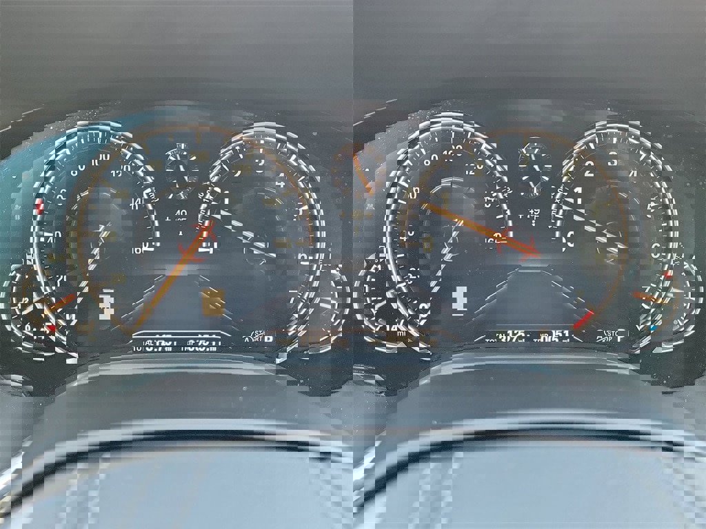 Used 2019 BMW 740i xDrive w/ Executive Package image 18