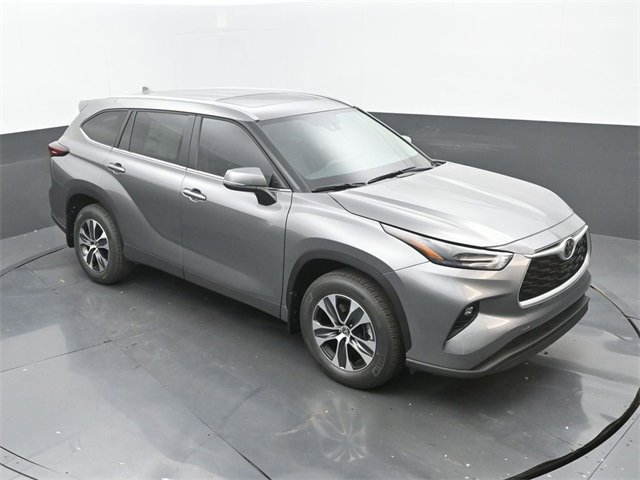 New 2026 Toyota Highlander XLE image 29