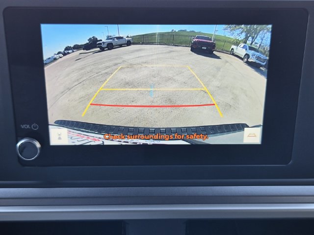 Used 2025 Toyota 4Runner SR5 AWD/4WD image 16