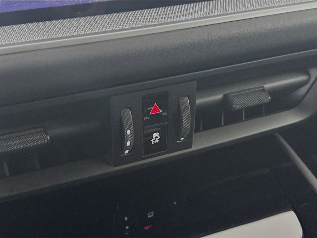 New 2026 Porsche Cayenne image 18