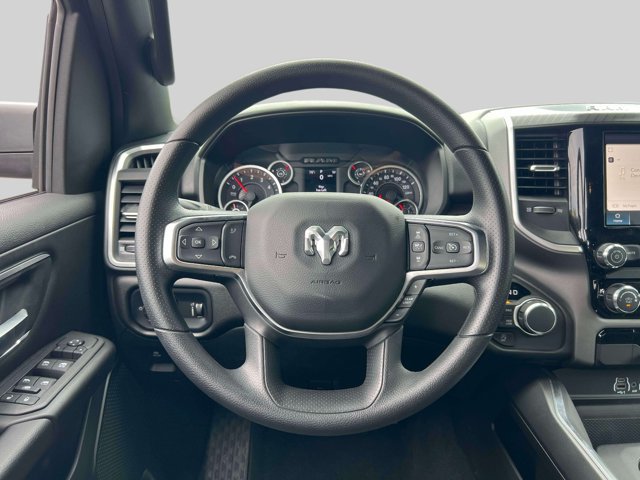 Used 2025 RAM 1500 Big Horn AWD/4WD image 13