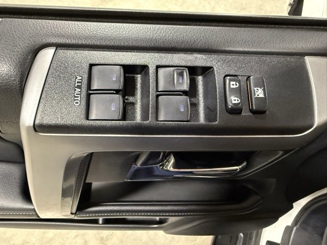 Used 2020 Toyota 4Runner SR5 image 8