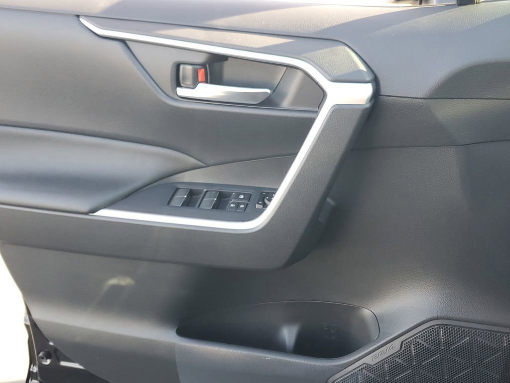 New 2025 Toyota RAV4 XLE image 25