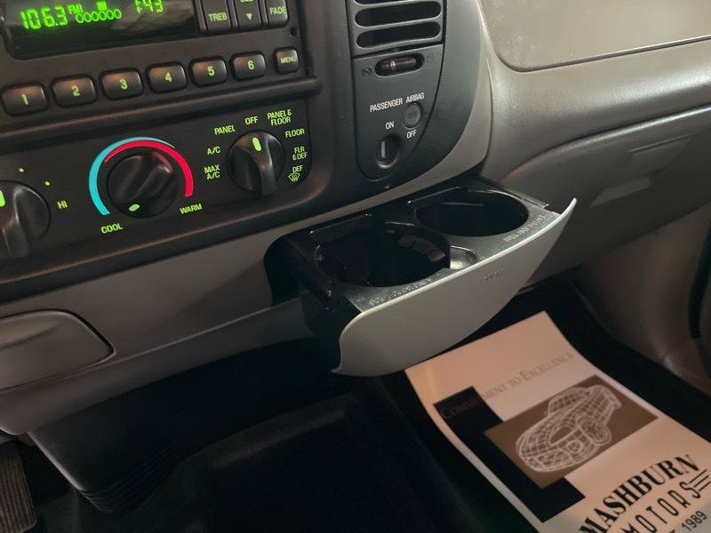 Used 2003 Ford F150 Lightning image 35