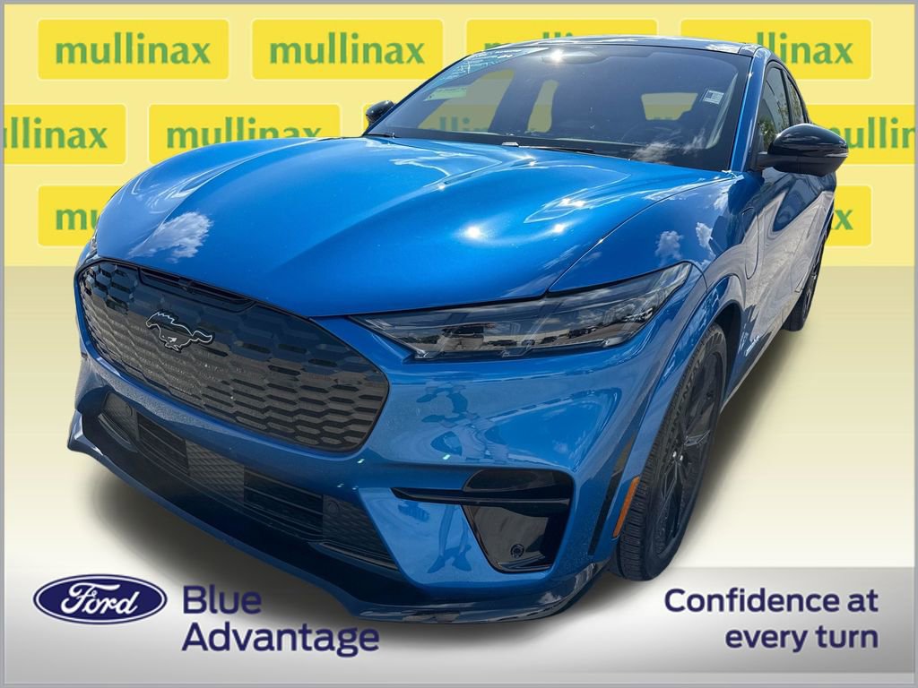 Certified 2025 Ford Mustang Mach-E GT image 11