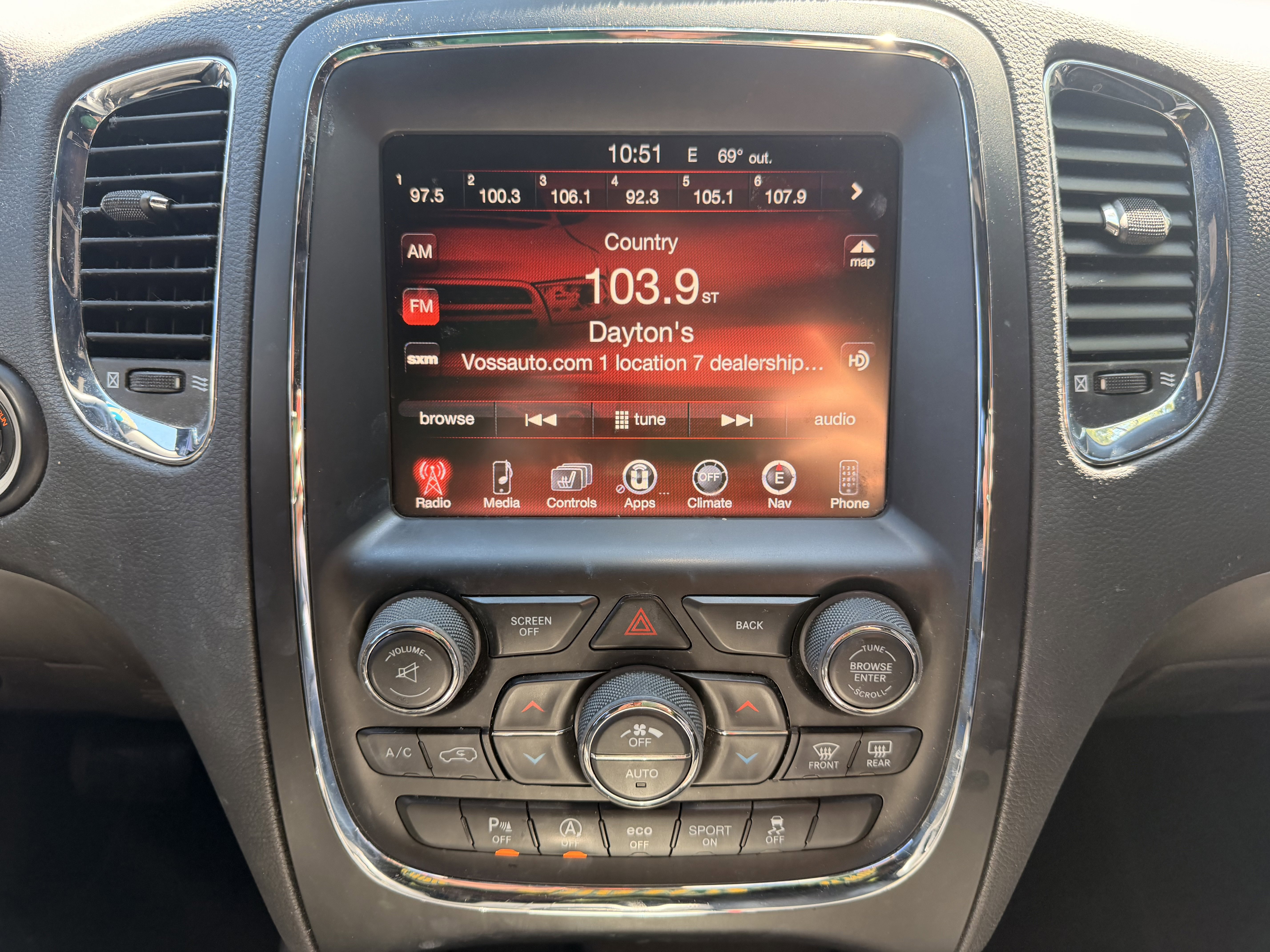 Used 2016 Dodge Durango Limited w/ Premium Group AWD/4WD image 19
