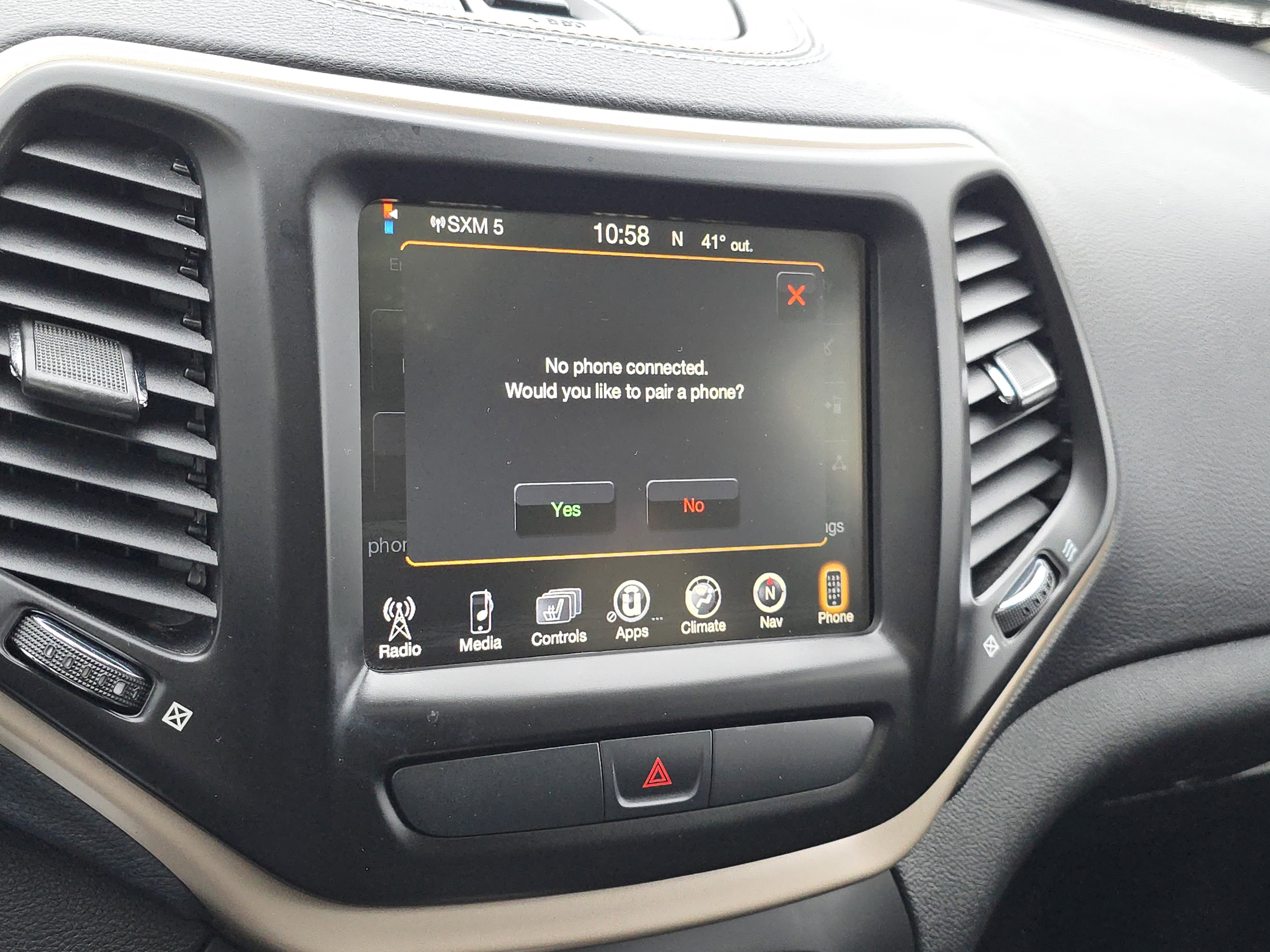 Used 2016 Jeep Cherokee 75th Anniversary image 11