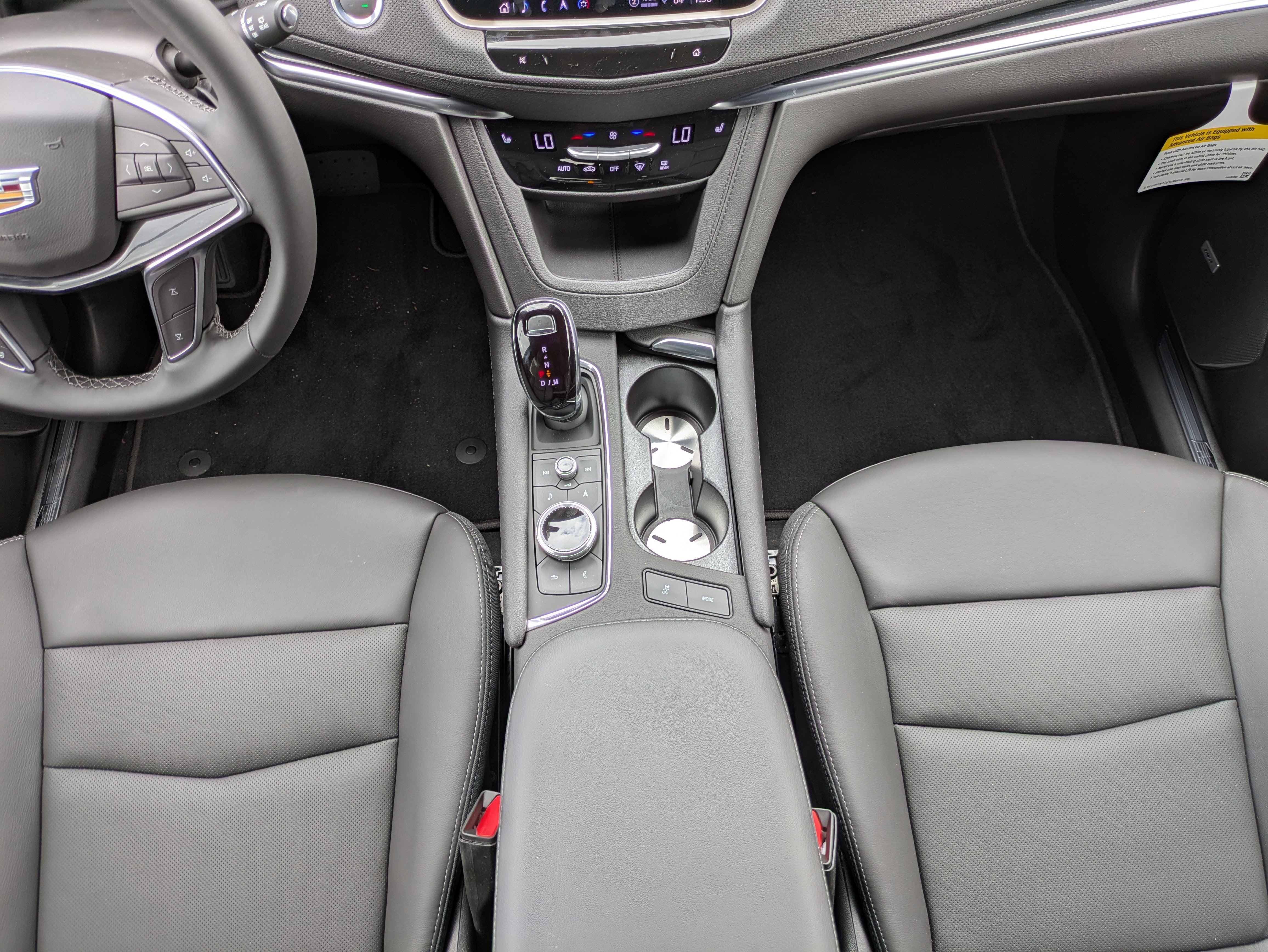 New 2025 Cadillac XT5 Premium Luxury w/ Technology Package FWD image 10