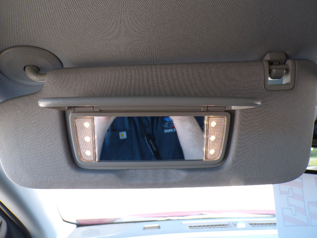 Used 2023 GMC Terrain AT4 AWD/4WD image 19
