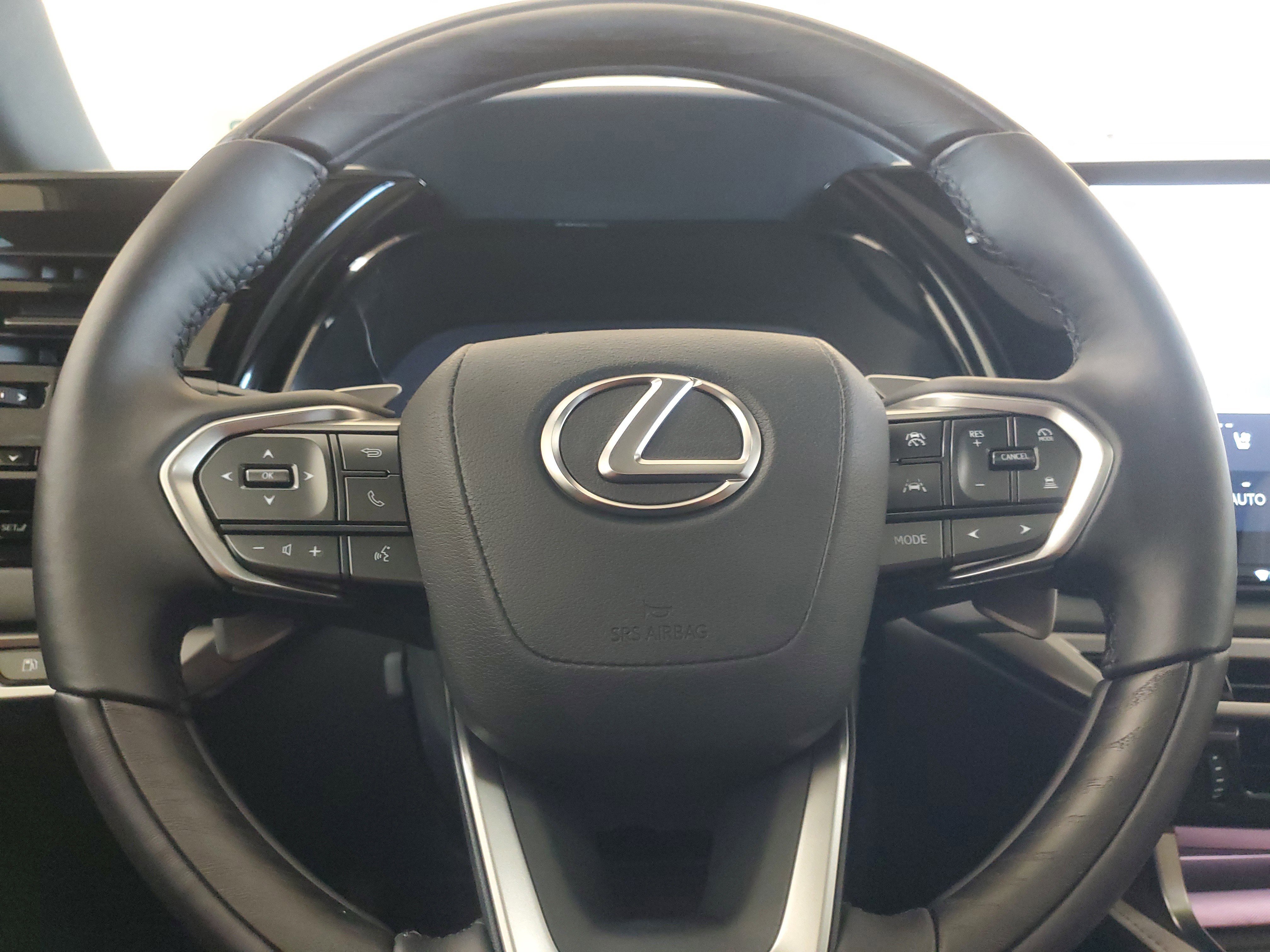 Used 2025 Lexus RX 350 Premium Plus FWD image 26