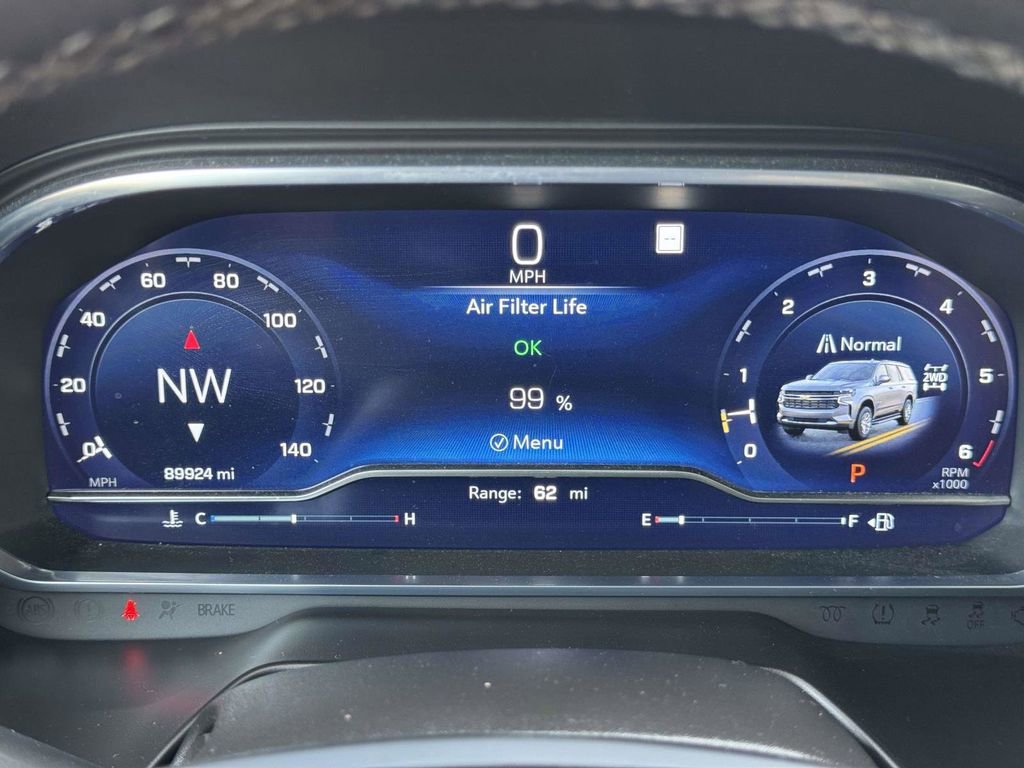 Used 2023 Chevrolet Tahoe Z71 w/ Luxury Package AWD/4WD image 14