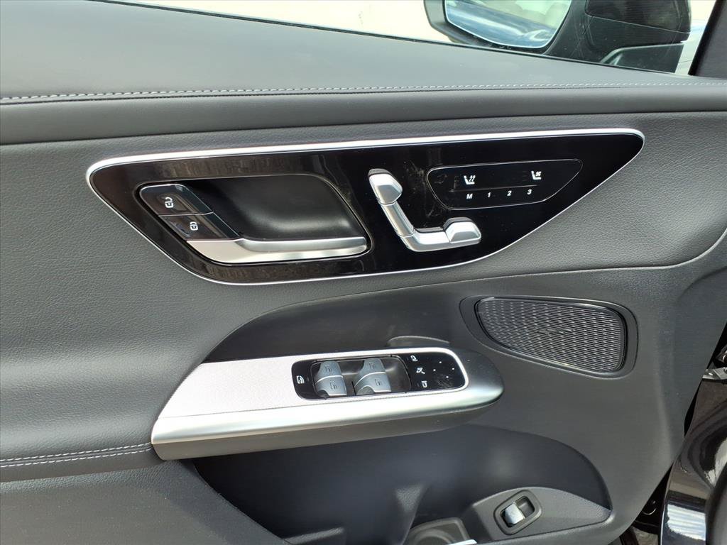 New 2026 Mercedes-Benz GLC 43 AMG 4MATIC image 14
