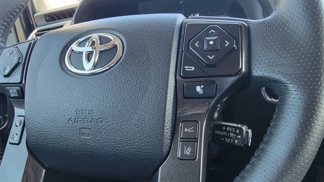 Used 2024 Toyota 4Runner TRD Off-Road image 16