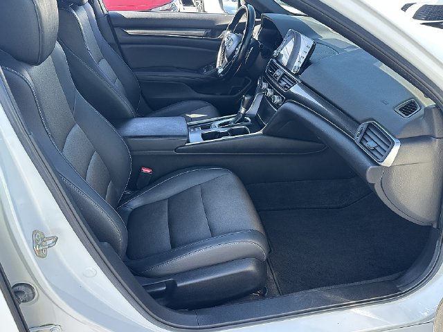 Used 2020 Honda Accord Sport image 10