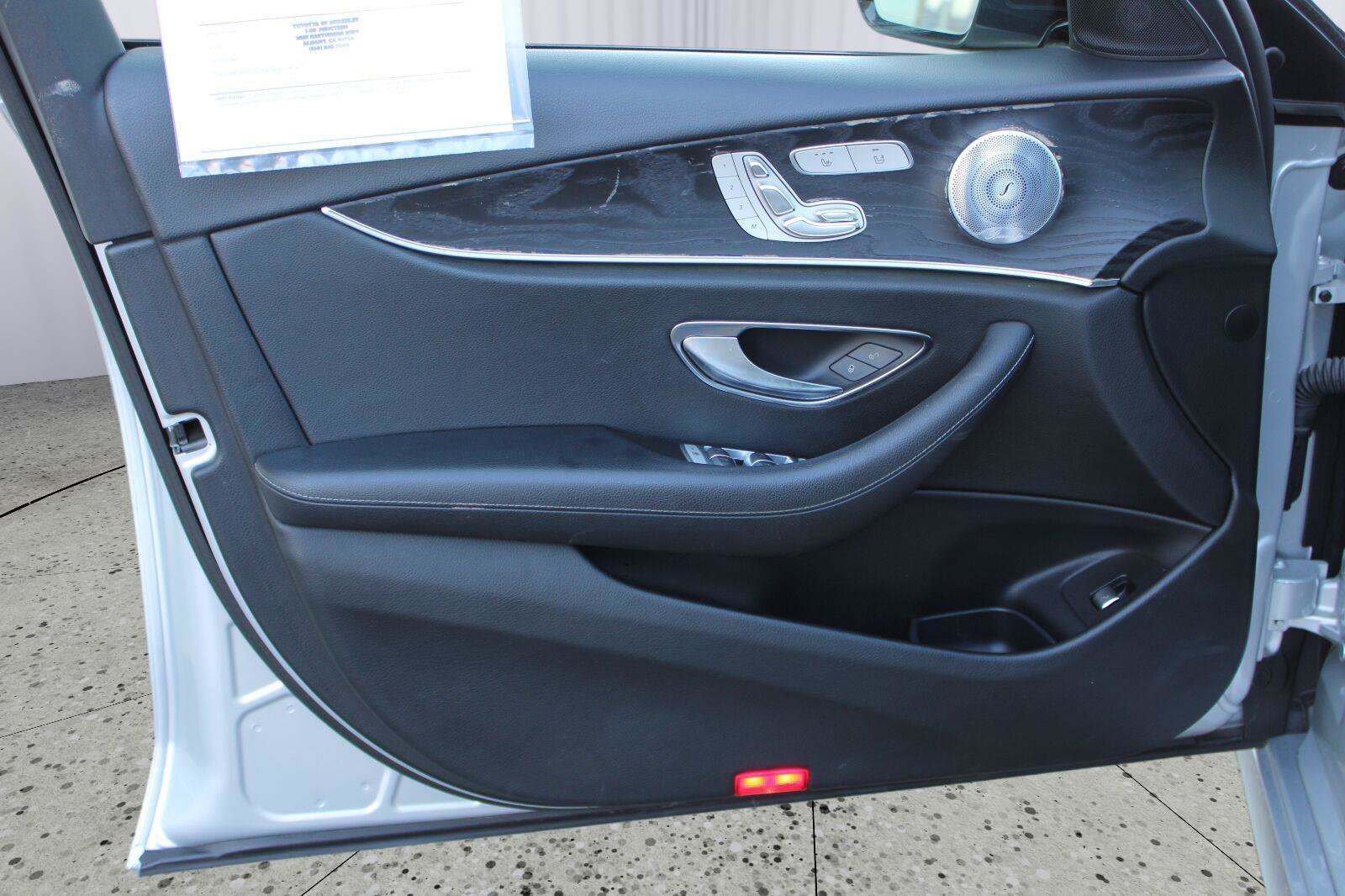 Used 2018 Mercedes-Benz E 300 image 45