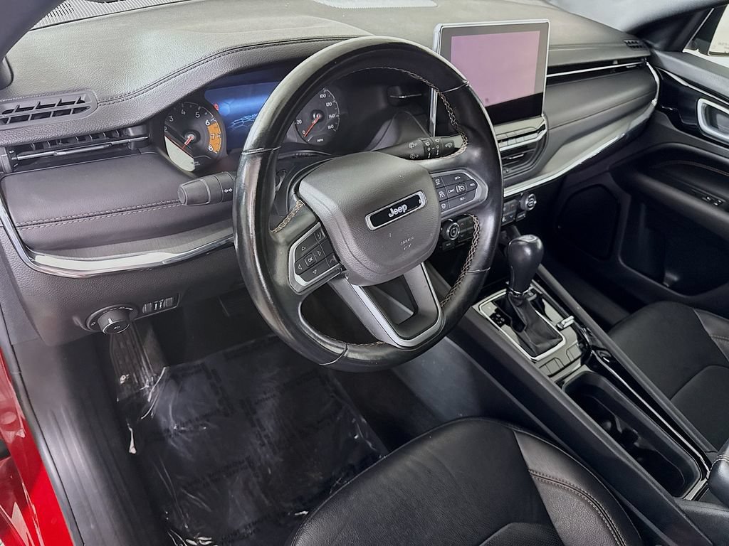 Used 2022 Jeep Compass Limited AWD/4WD image 18