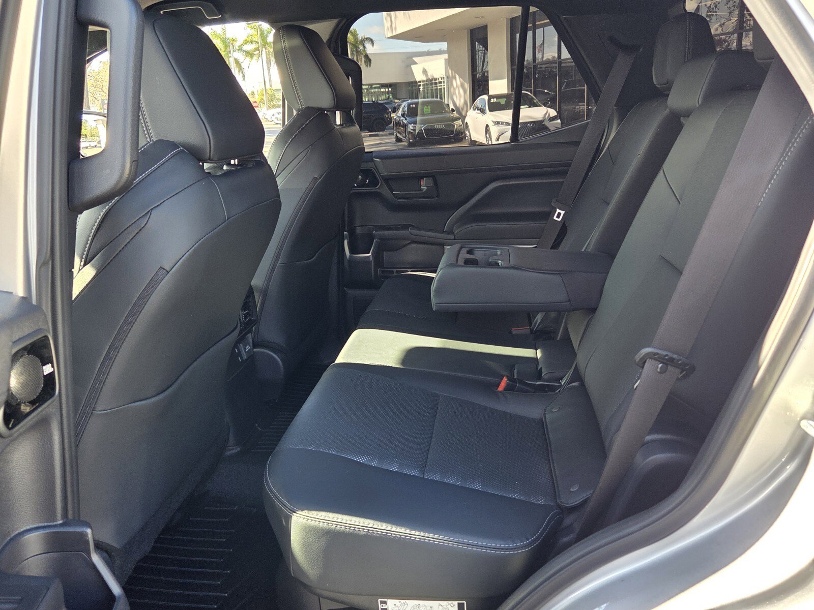 Used 2025 Toyota 4Runner TRD Off-Road Premium image 11