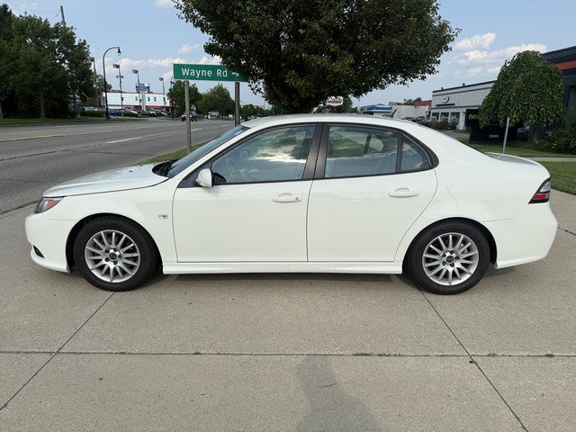 Used 2009 Saab 9-3 2.0T FWD image 8