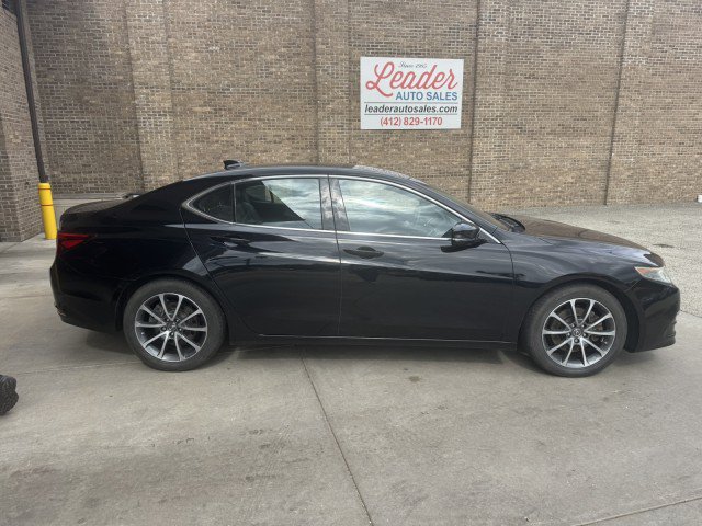 Used 2015 Acura TLX w/ Technology Package FWD image 3