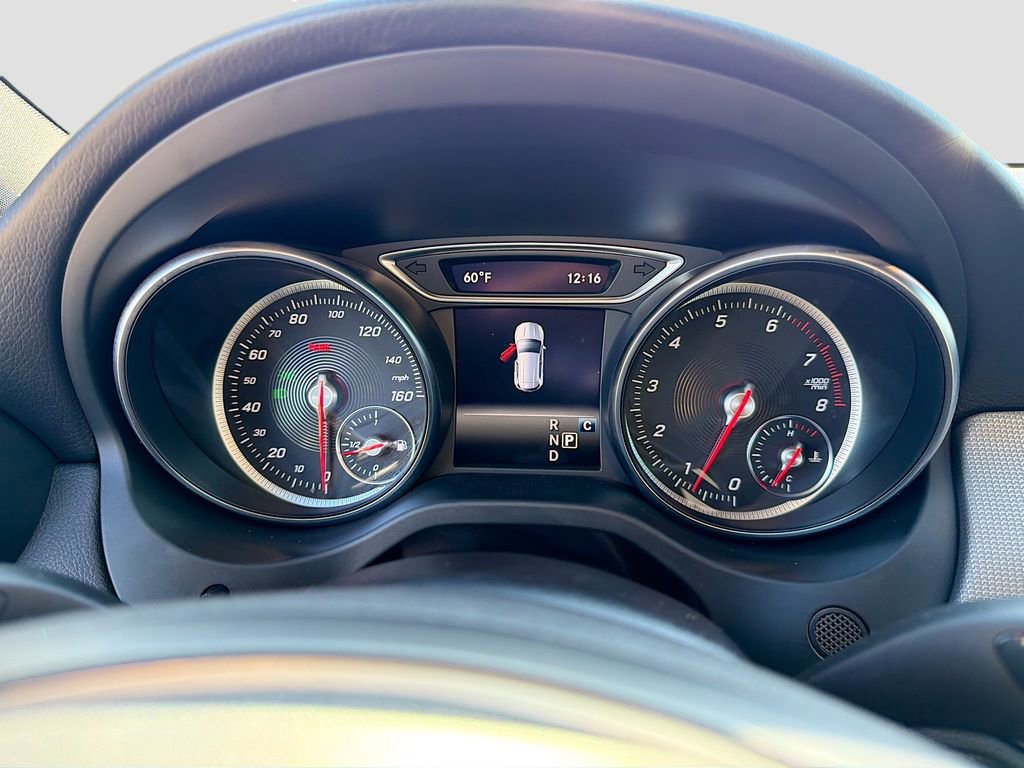 Used 2020 Mercedes-Benz GLA 250 GLA 250 image 38