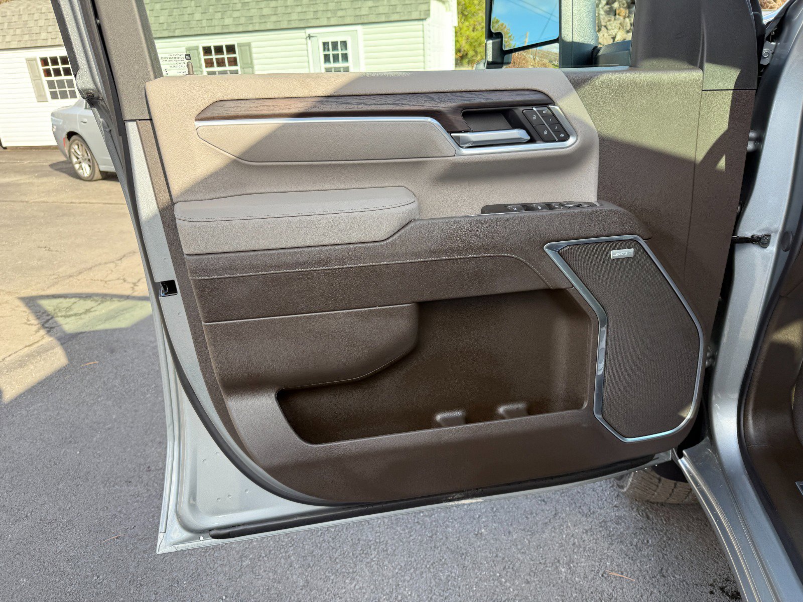 New 2026 GMC Sierra 2500 SLT w/ Max Trailering Package image 15