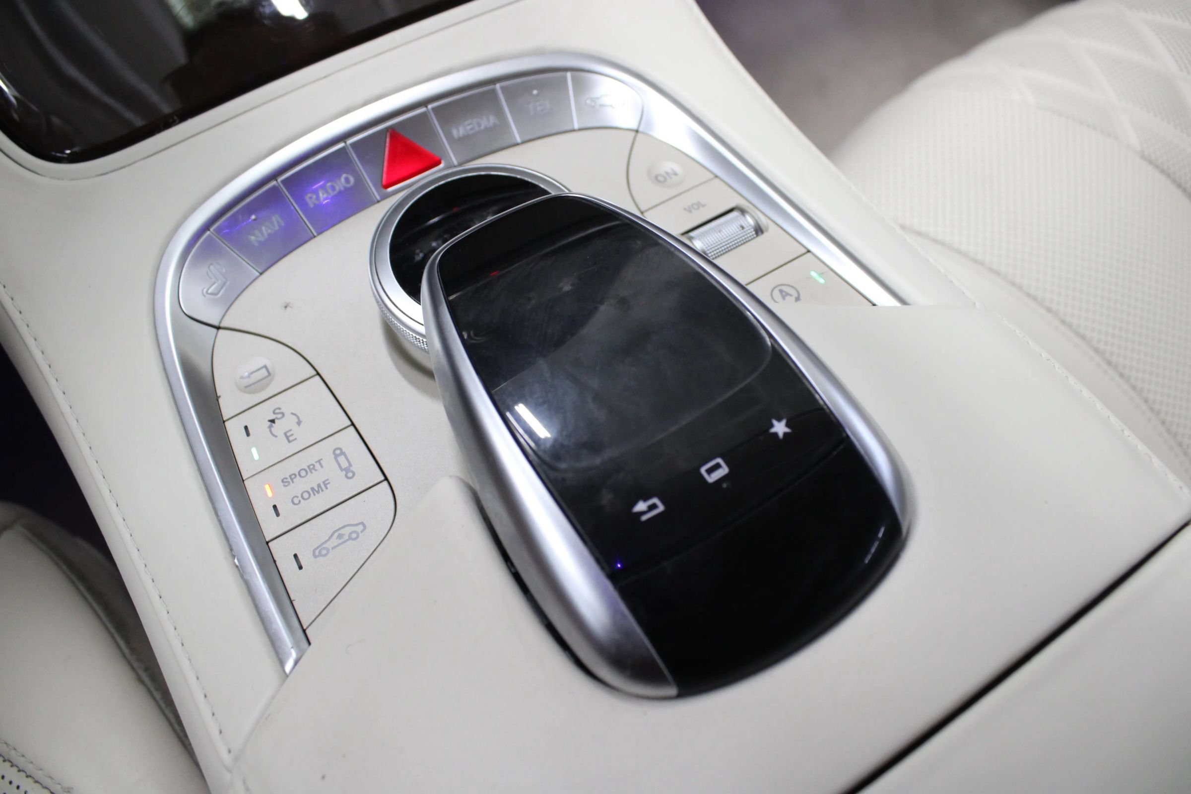 Used 2015 Mercedes-Benz S 550 4MATIC Coupe image 22