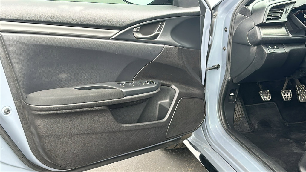 Used 2019 Honda Civic Sport image 23