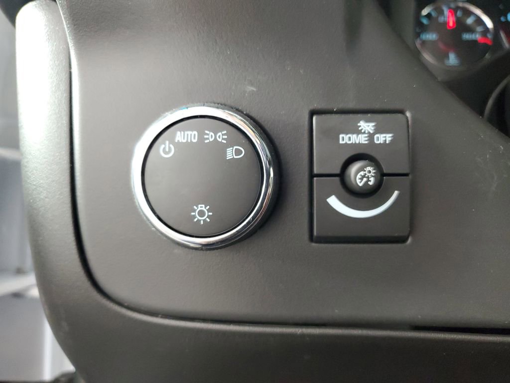 New 2026 Chevrolet Express 3500 Extended w/ Driver Convenience Package image 25