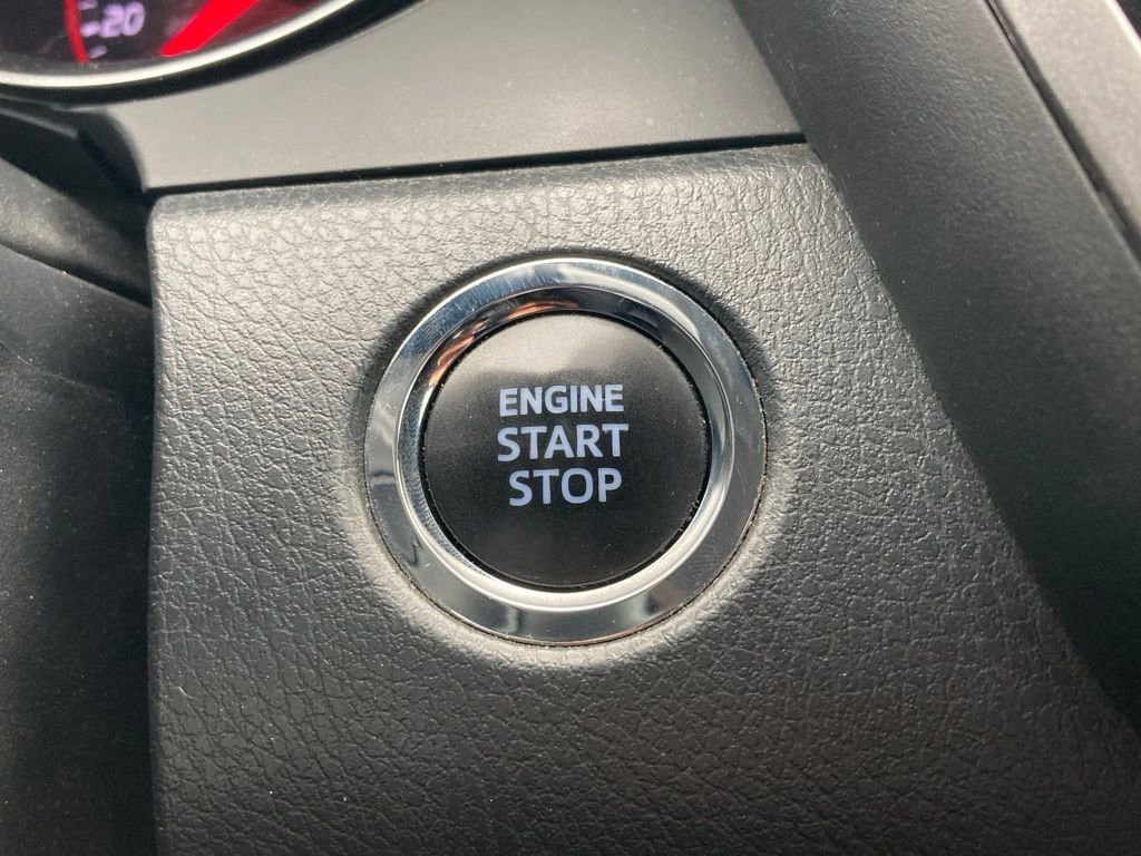 Used 2024 Toyota Camry XSE FWD image 18