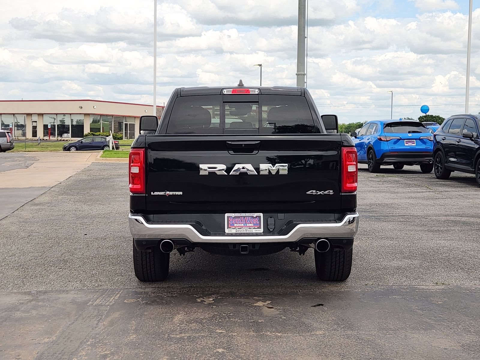 Used 2025 RAM 1500 Lone Star AWD/4WD image 8