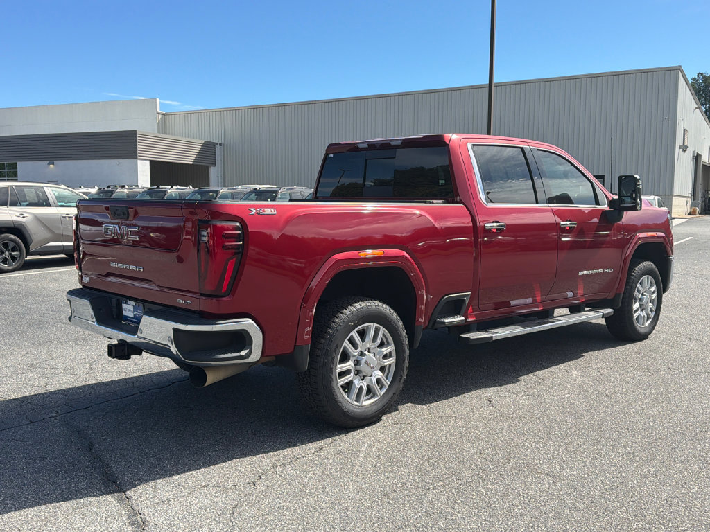 Used 2024 GMC Sierra 2500 SLT w/ SLT Premium Package AWD/4WD image 7