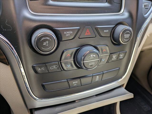 Used 2015 Jeep Grand Cherokee Laredo w/ Quick Order Package 23E image 14